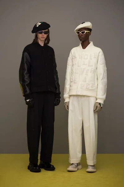 Look 53